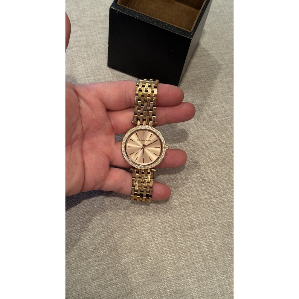 Michael Kors MK3192 Rose Gold Crystal Bezel Women's Watch Needs Battery - Picture 5 of 12